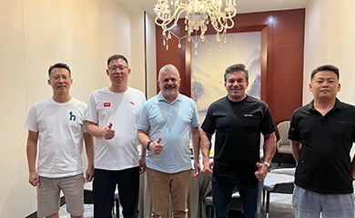 Equipos de impresión para un cliente en Brasil 