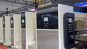 Plegadora encoladora flexográfica con servomotores, tipo fijo