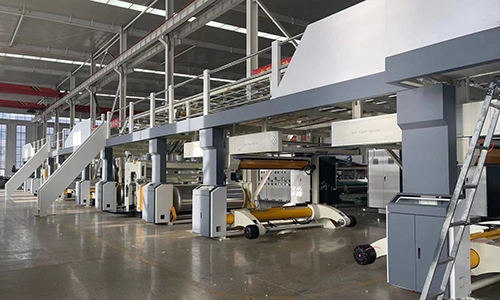 Línea de producción de cartón corrugado de 5 capas