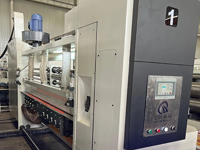 Alimentador de borde delantero