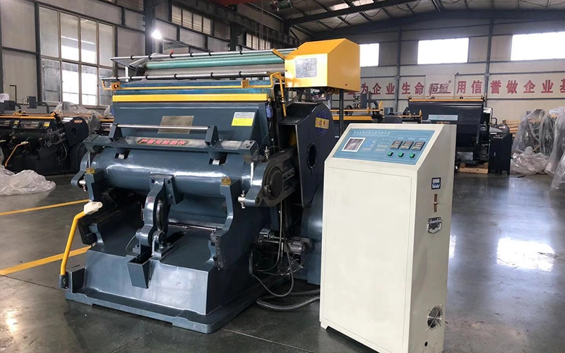 Troqueladora manual a mandíbula, con estampado en caliente