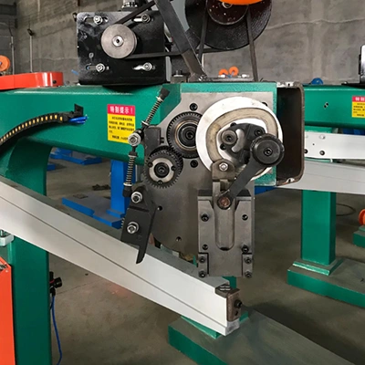 Grapadora de cajas tipo brazo